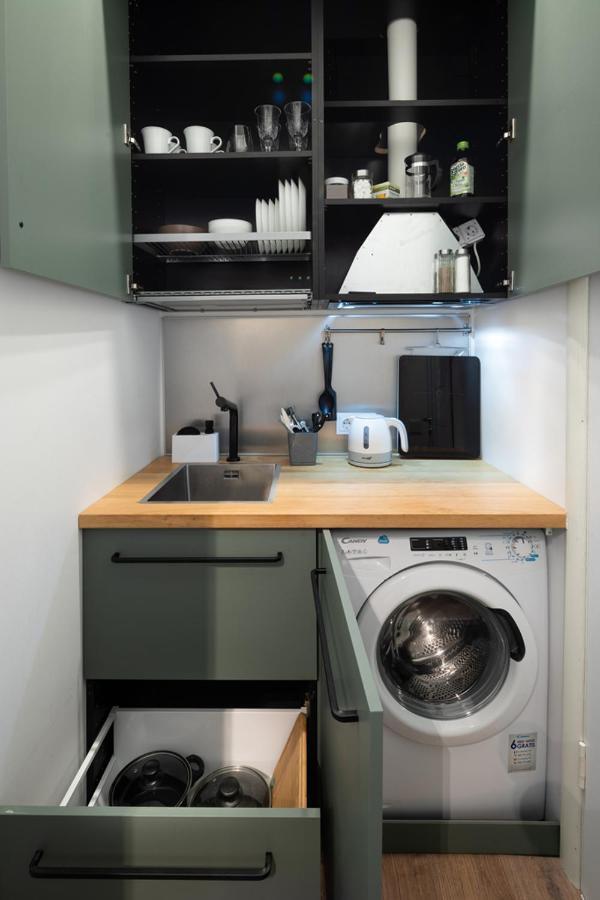 Kalnina Street Studio Apartment Рига Экстерьер фото